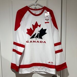 Canada Hockey Jersey with Red and Black Maple Leaf